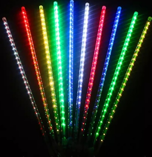 Set cu 3 Instalatii Luminoase Craciun cu 8 Meteori, 4m Lungime Instalatie, 30 cm Lungime Meteor, Lumina Alba Calda/Rece, Albastra sau Multicolora