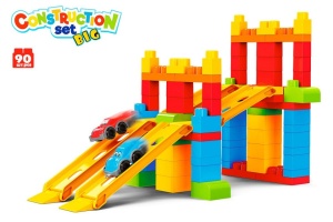 Set 90 piese pentru copii, cuburi de construit, 2 tobogane si 2 masinute - Img 1