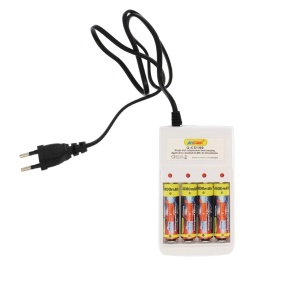 Incarcator baterii cu 4 sloturi, pentru baterii de tip AA si AAA Andowl Q-CD100 - Img 1