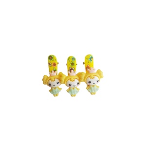 Clama pentru par cu printesa galbena, tip clips - set de 3 buc - Img 2