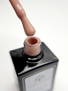 Oja semipermanentă Global Fashion, Gel polish Elite Glow 15 ml, 042