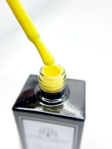 Oja semipermanentă Global Fashion, Gel polish Elite Glow 15 ml, 080