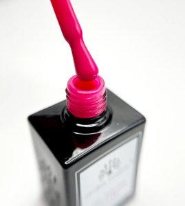 Oja semipermanentă Global Fashion, Gel polish Elite Glow 15 ml, 024