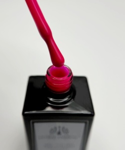 Oja semipermanentă Global Fashion, Gel polish Elite Glow 15 ml, 026