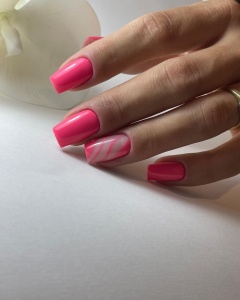 Gel color B nails N18