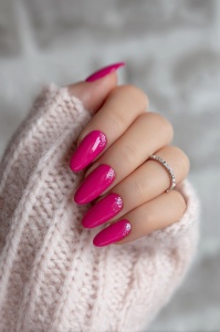Gel color B nails R07