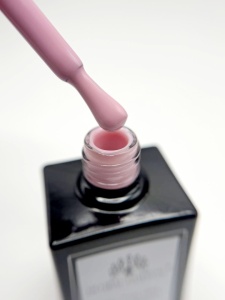 Oja semipermanentă Global Fashion, Gel polish Elite Glow 15 ml, 052