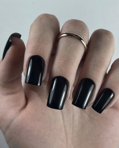 Oja semipermanenta Gloss gel B nails 025 - negru