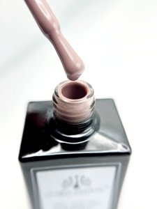 Oja semipermanentă Global Fashion, Gel polish Elite Glow 15 ml, 070
