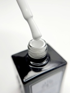 Oja semipermanentă Global Fashion, Gel polish Elite Glow 15 ml, 031 - Img 3