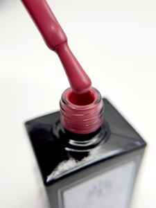Oja semipermanentă Global Fashion, Gel polish Elite Glow 15 ml, 057
