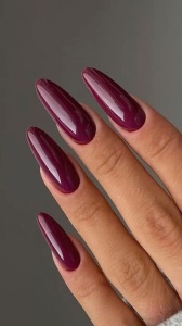 Gel color B nails R02