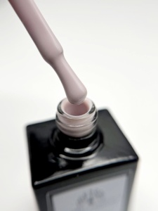 Oja semipermanentă Global Fashion, Gel polish Elite Glow 15 ml, 045