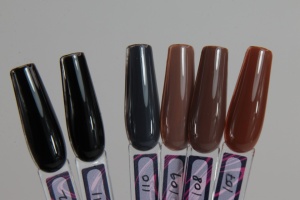 Oja semipermanentă Global Fashion, Gel polish Elite Glow 15 ml, 110 - Img 3