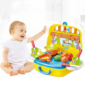 Set Bucatarie Copii "Valiza pe roti" 2 in 1, maner portabil si roti, lumini si sunet, cu accesorii de bucatarie - Img 1