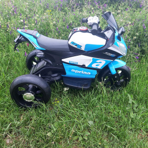 Jucarie Motocicleta Cu Acumulator Pentru Copii Cu Roti Ajutatoare - Img 16