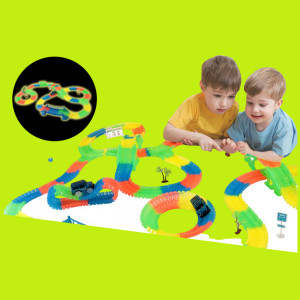 Pista magica flexibila Glow in the dark 388 Piese Neon lumineaza in intuneric