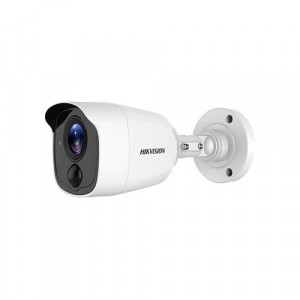 Camera 2MP, lentila 2.8mm, PIR integrat si Alarma vizuala cu lumina alba - HIKVISION