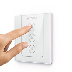 Comutator inteligent de perete 3 canale RF Wi-Fi BlitzWolf BW-SS8 compatibil Tuya