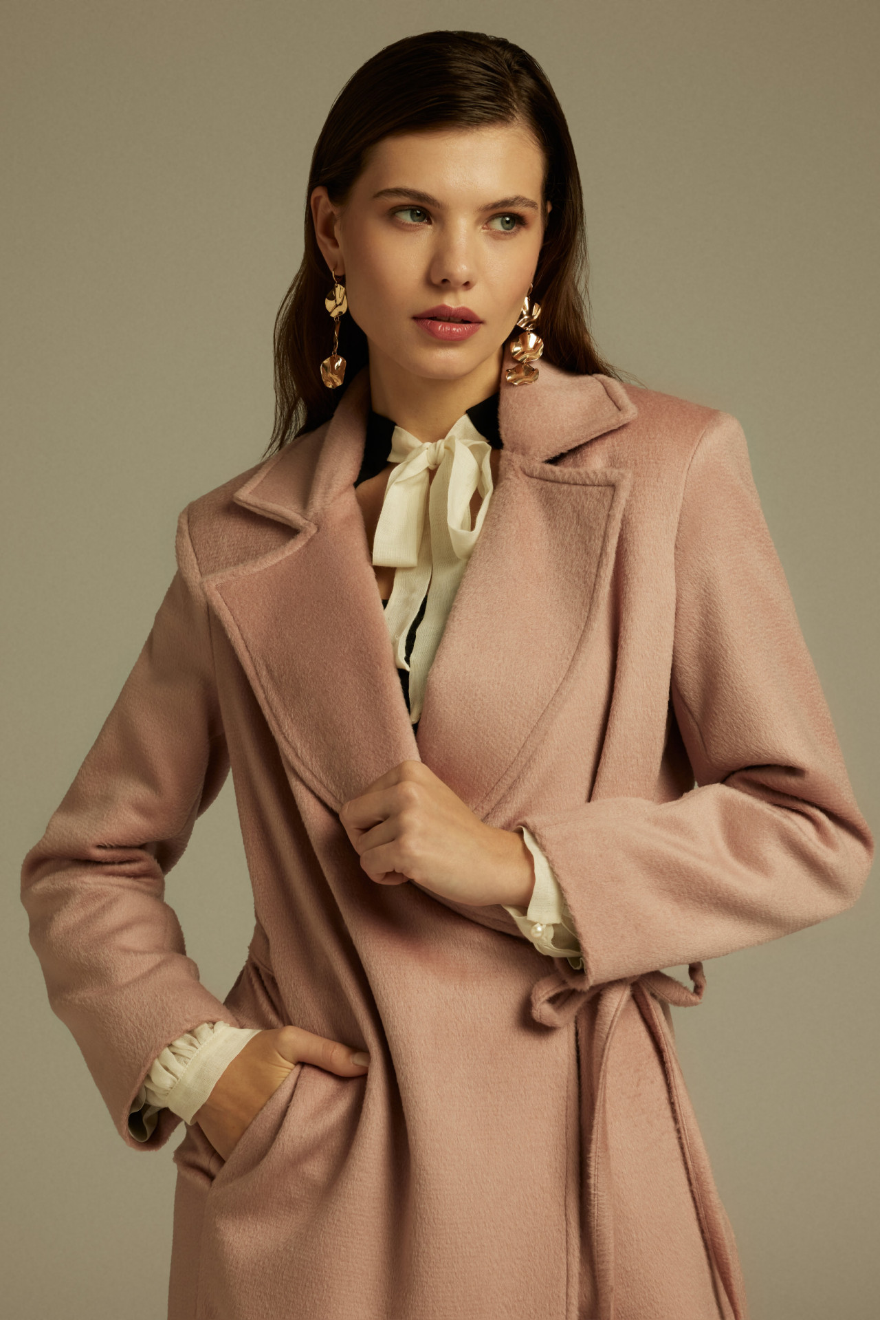 Minimal coat