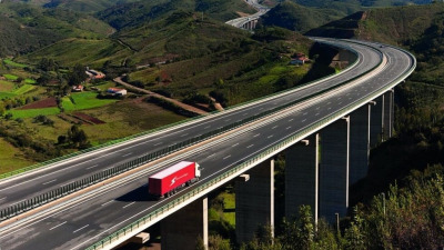 Legea Tahografului Inteligent – Impactul Reglementării asupra Transportatorilor