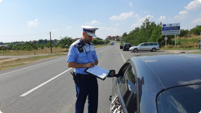 Dotări auto obligatorii în 2025: echipamente esențiale pentru siguranța rutieră și sancțiuni pentru soferi