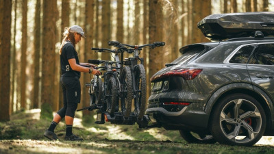 Thule EasyFold 3: Suportul rabatabil pentru biciclete care revoluționează transportul pe distanțe lungi
