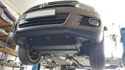 Ce trebuie să știi înainte să alegi un scut de motor metalic pentru mașina ta