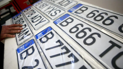 Cum poți verifica și rezerva un număr de înmatriculare auto în România