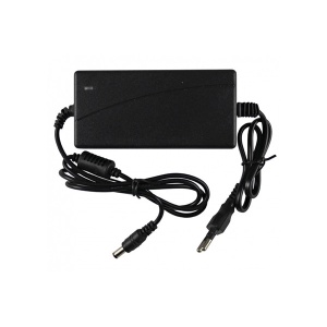 Incarcator 220V Pentru Kit Restaurare Faruri 53673