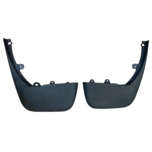 Set bavete (aparatori) noroi spate sigla "SANDERO" Dacia Sandero III