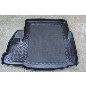 Tavita de portbagaj BMW Seria 3 E46, caroserie Sedan, fabricatie 1998 - 02.2005, fara navigatie