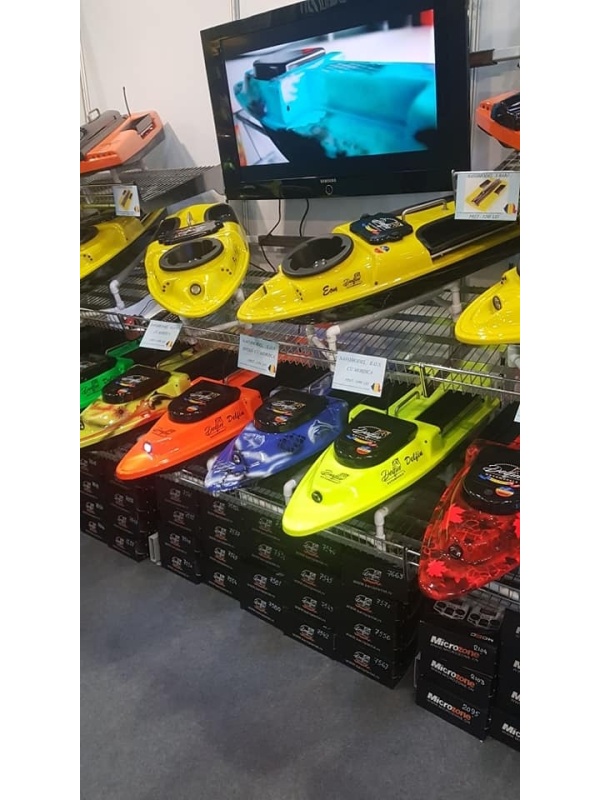 Delfin Boats Barca de Nadire Cu Telecomanda - E.O.N cu Morisca