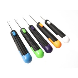 Avid Carp, Croseta, Titanizata Retracta, Gatted Needle
