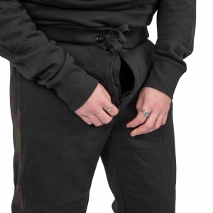Compleu Avid Carp, Distorsion Onesie - Img 3