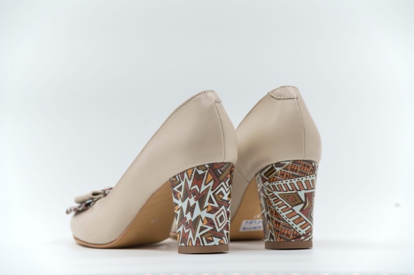 Pantofi de damă din piele naturală Galarieli Iris - Img 2