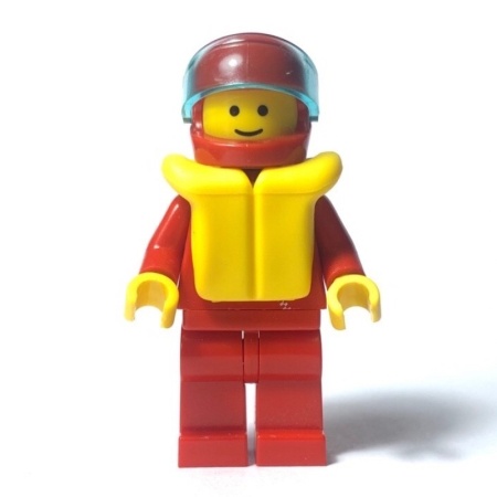 zip022G Jas met ritssluiting - rood, met rode helm en reddingsvest gebruikt *0M0000