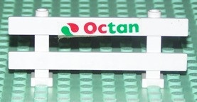 6079pb01-1G Hek met horizontale planken 1x8x2 OCTAN met logo wit gebruikt *5S052