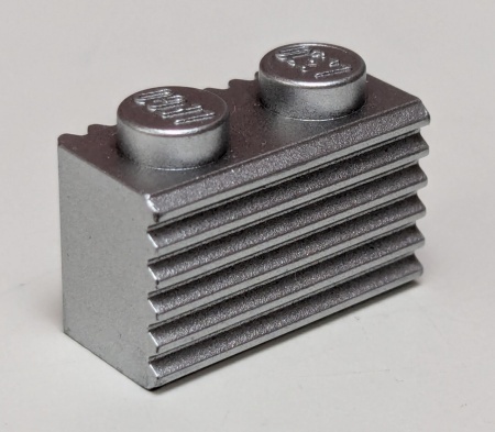 2877-67 Steen met grill horizontaal/andere kant verticaal zilver, metallic NIEUW *1B041