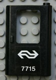 4182pb028-11G Trein, Deur 1x4x5 rechts NS 7715 zwart gebruikt *1D0000