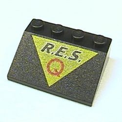 3297px15-11G Dakpan bedrukt 33 3x2 met RESQ in gele driehoek zwart gebruikt *5R000