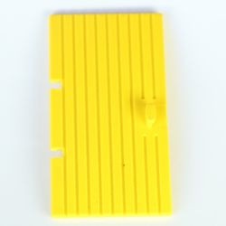 3644-3G Deur 1x4x6 verticale planken geel gebruikt *1C029