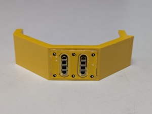 2466pb01-3G Paneel 3x2x6- 4x gebogen met patroon (sticker) geel gebruikt *