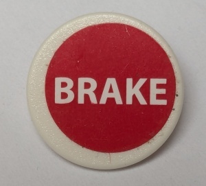 30261pb010-1G Verkeersbord- rond, met clip, BRAKE op rode achtergrond (Sticker) wit gebruikt *1E009