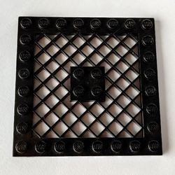 4151-11G Platte plaat 8x8 met rooster ZONDER gat in midden zwart gebruikt *3D0000
