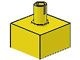 4729-3G Steen 2x2 met toppin geel gebruikt *1D008