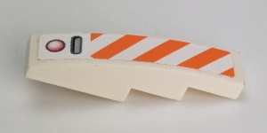 61678pb015-1G Dakpan gebogen 1x4 met oranje strepen (Sticker) wit gebruikt *5R000