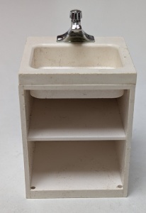 840c01-1G Homemaker wasbak met zilveren kraan wit gebruikt *