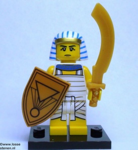 col13-8 Egyptische strijder met sikkelzwaard en schild NIEUW *0M0000