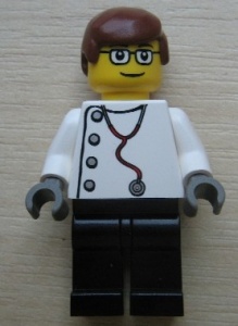 doc028G Dokter- Stethoscoop, roodbruin haar, bril, zwarte beben gebruikt *0M0000 - Img 1